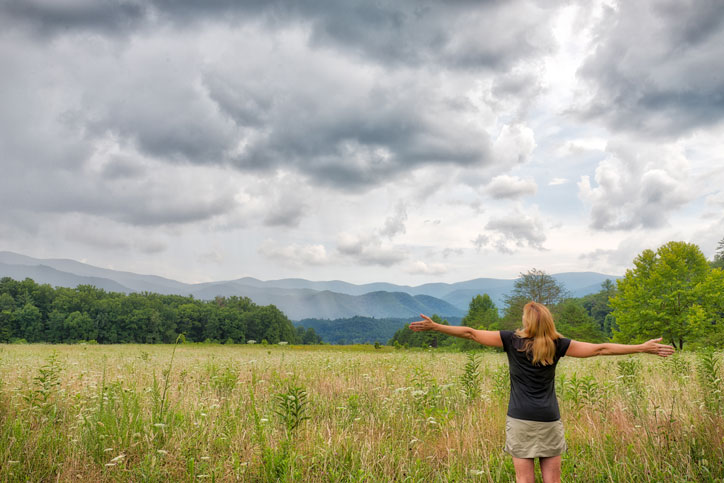 Navigating Late-Summer Allergies: Tips to Keep Your Sinuses Happy